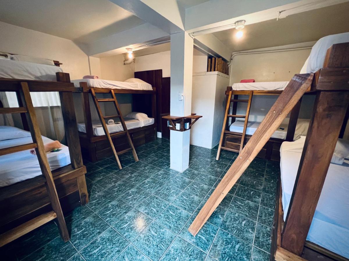 Hotel Puerto Viejo - Estd 1939 Puerto Viejo de Talamanca Εξωτερικό φωτογραφία