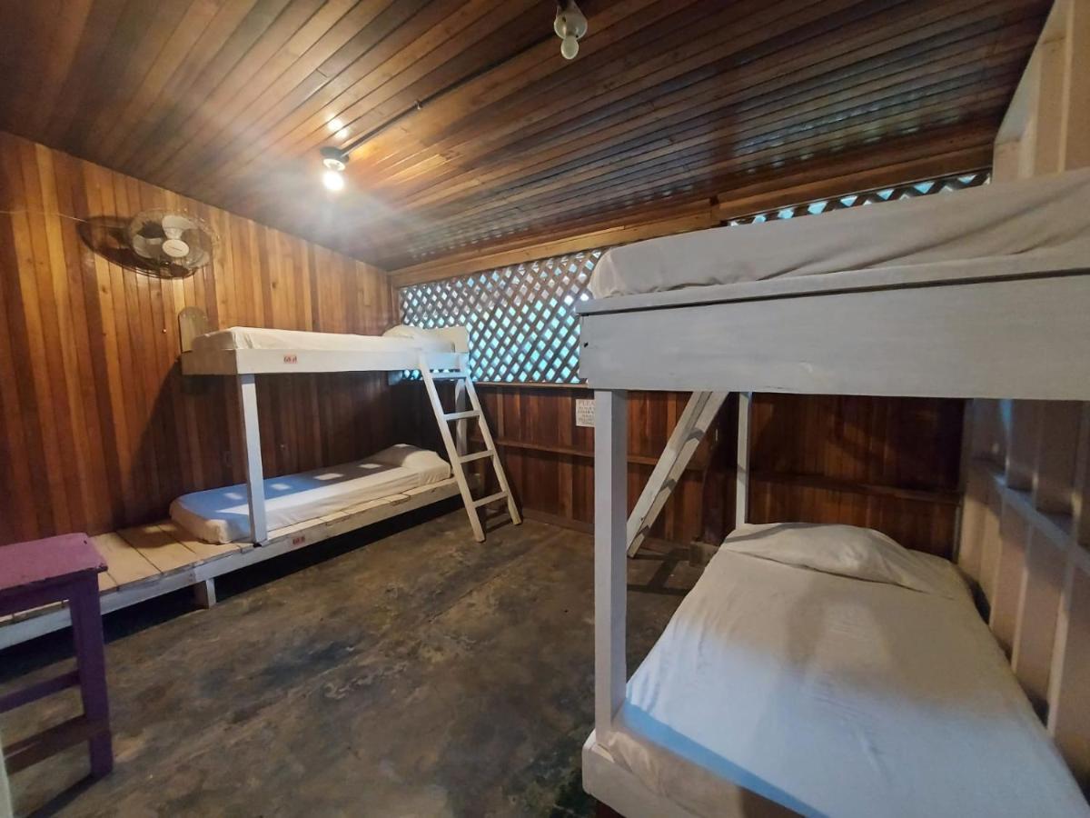 Hotel Puerto Viejo - Estd 1939 Puerto Viejo de Talamanca Εξωτερικό φωτογραφία